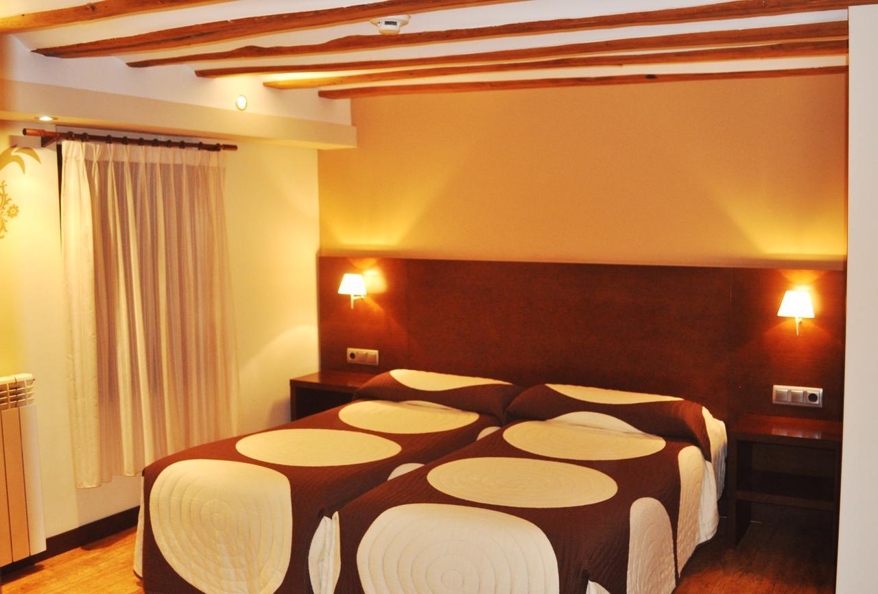 Twin Room Extra Bed,595709913:JPEG